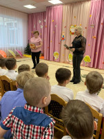 Конкурс чтецов «Говорите мамам нежные слова». Конкурс чтецов «Говорите мамам нежные слова».